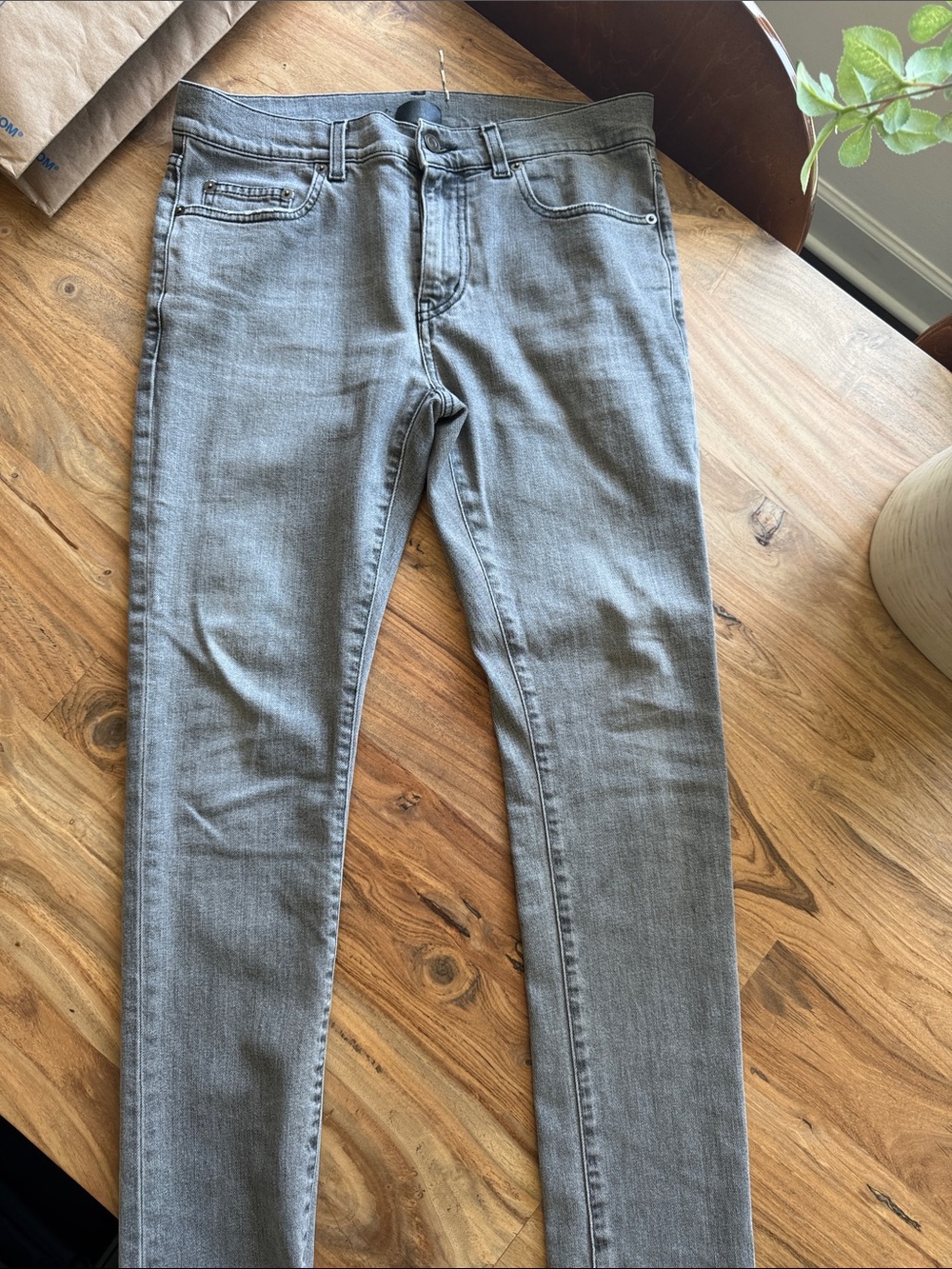 Saint Laurent Men's Jeans in Gray